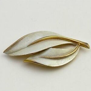Sarah Coventry Elegant Gold and Silver Leaf Brooch